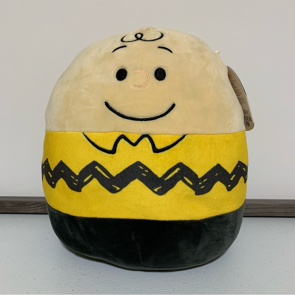 Squishmallows Peanuts 10” Charlie Brown-NWT